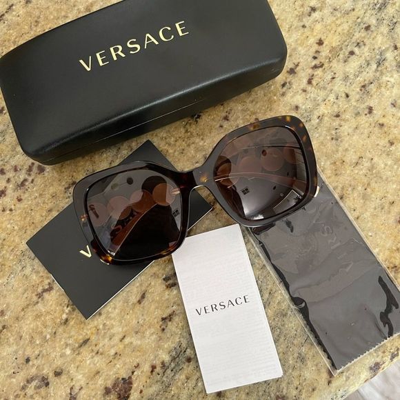New Versace  sunglasses mod 4375 - Picture 5 of 10